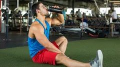 Trainieren Sie regelmässig, fühlen sich aber müde? Möglicherweise unterschätzen Sie die Regeneration